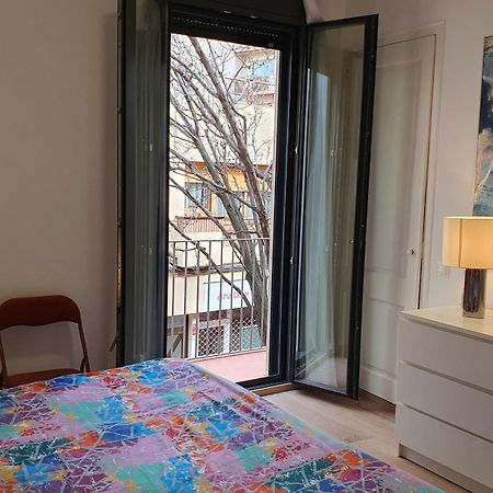 Apartamento Nuevo En Terrassa Centro Zewnętrze zdjęcie