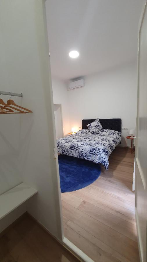 Apartament Apartamento Nuevo En Terrassa Centro Zewnętrze zdjęcie