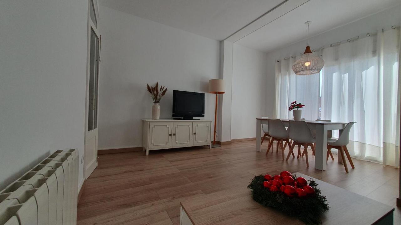 Apartamento Nuevo En Terrassa Centro Zewnętrze zdjęcie