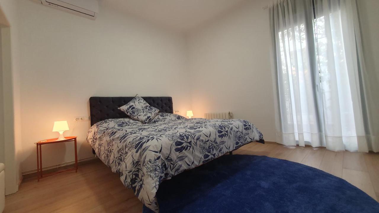 Apartamento Nuevo En Terrassa Centro Zewnętrze zdjęcie