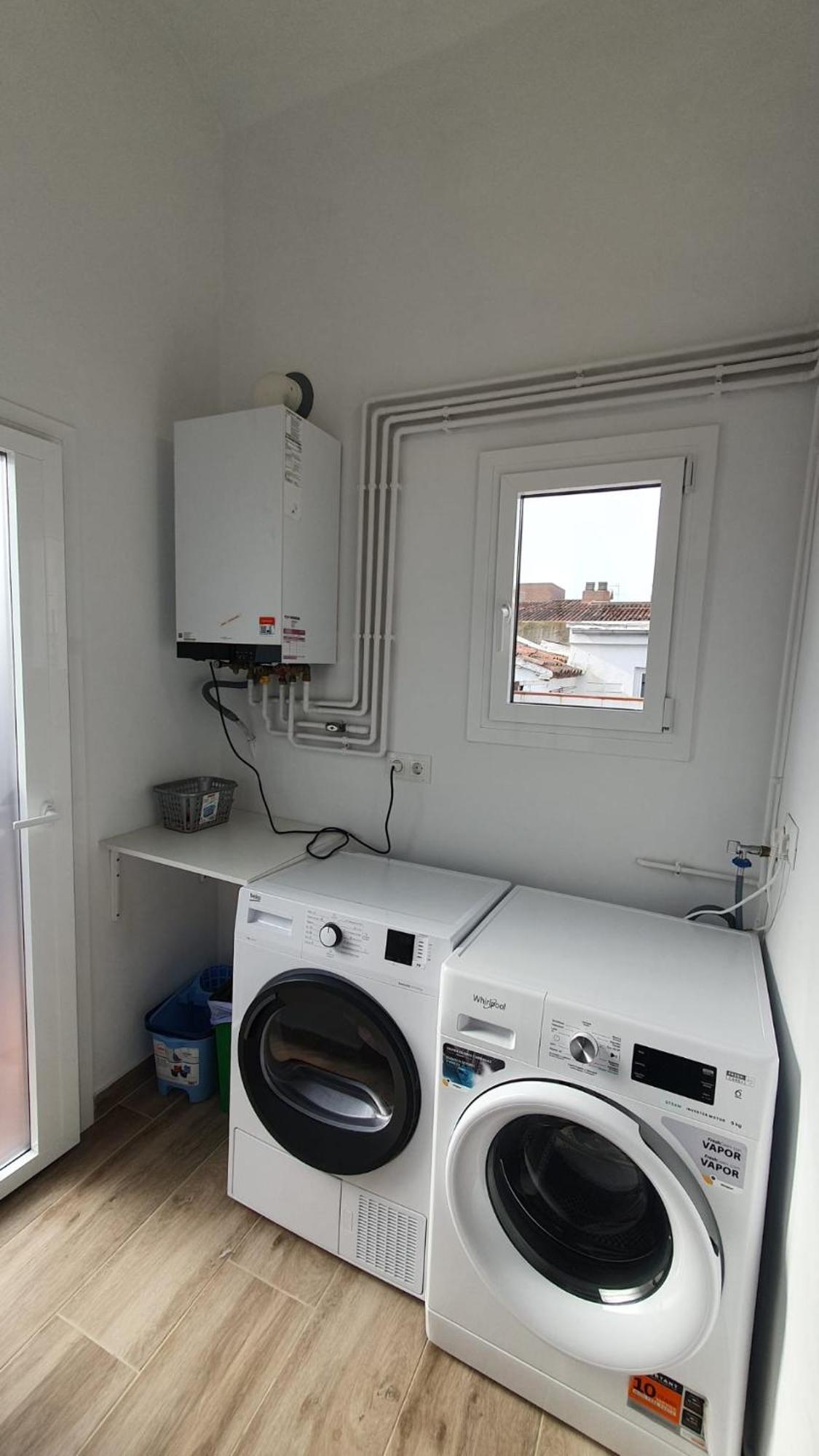 Apartamento Nuevo En Terrassa Centro Zewnętrze zdjęcie